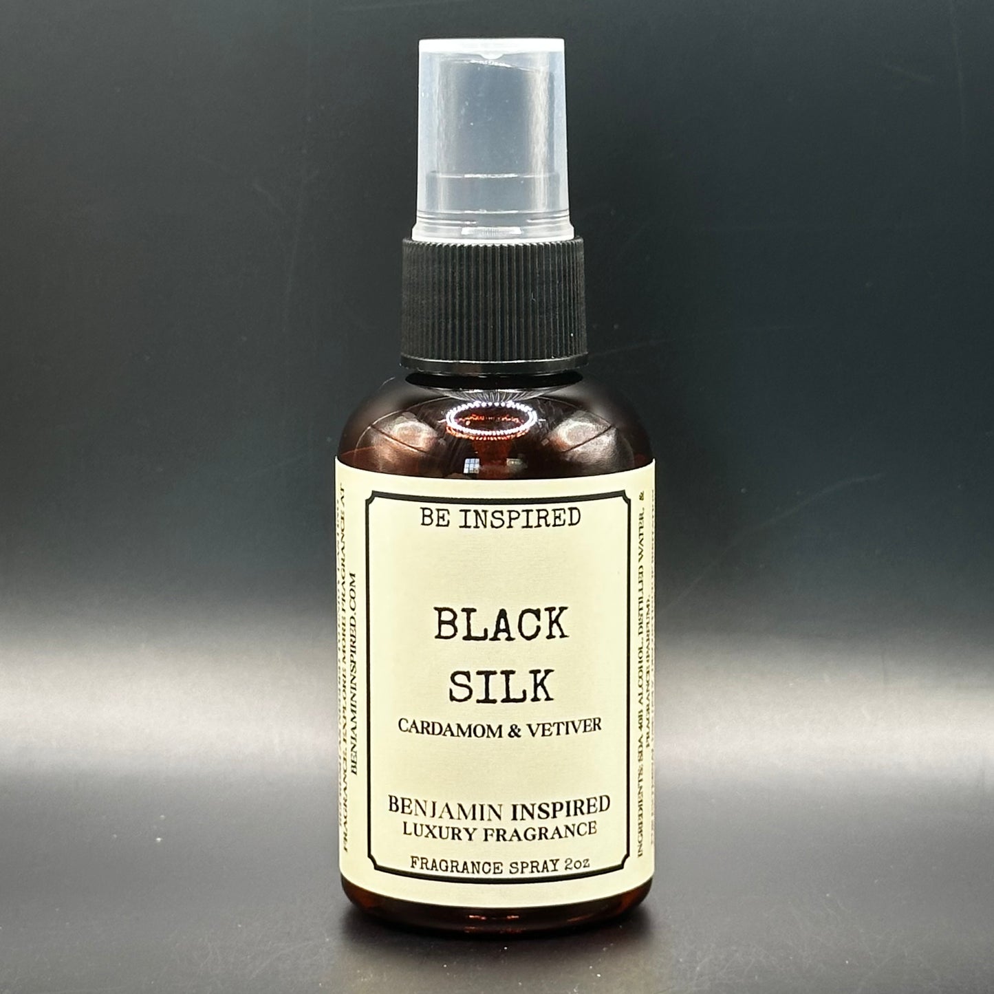 Black Silk Fragrance Spray (Cardamom & Vetiver)