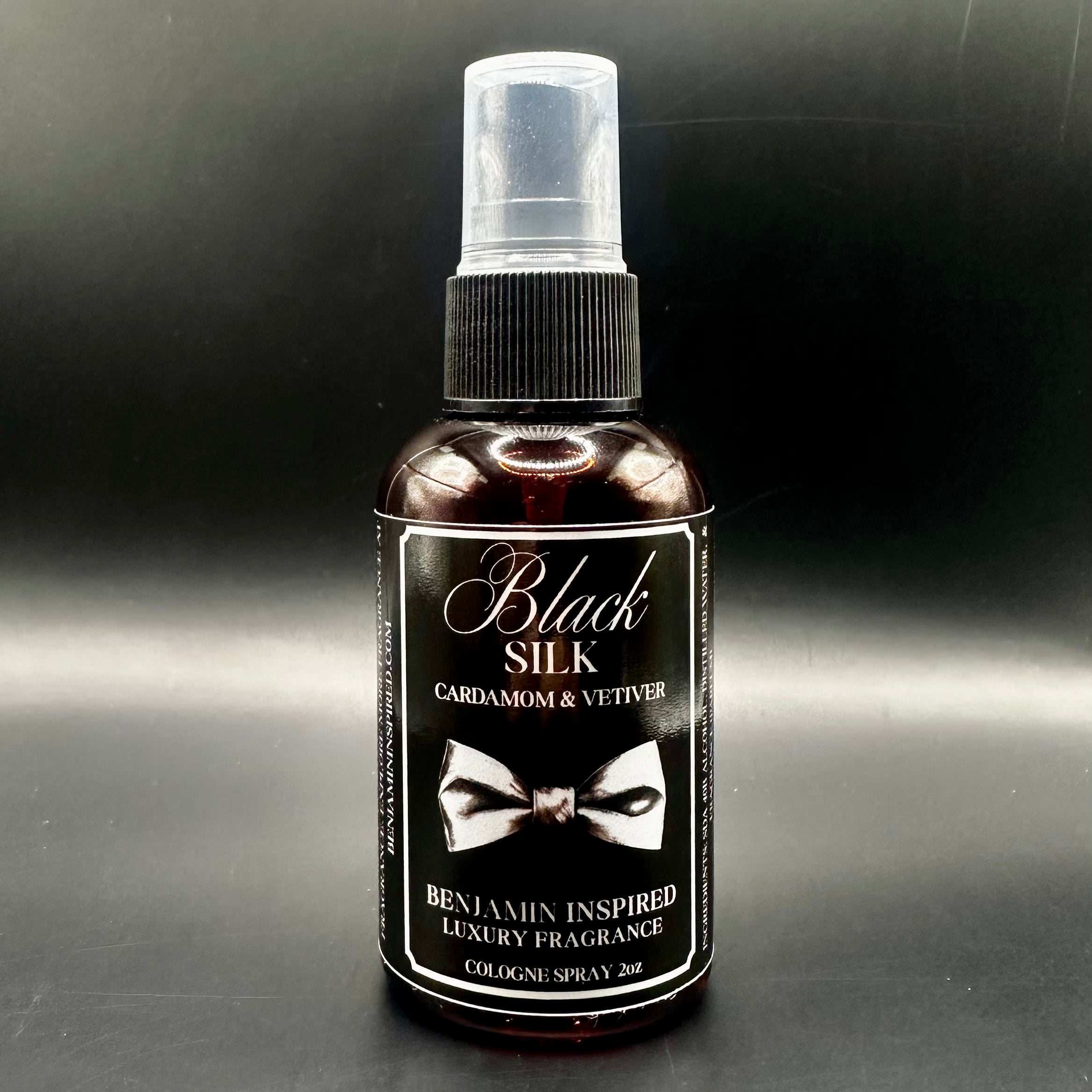 Black Silk Fragrance Spray (Cardamom & Vetiver)